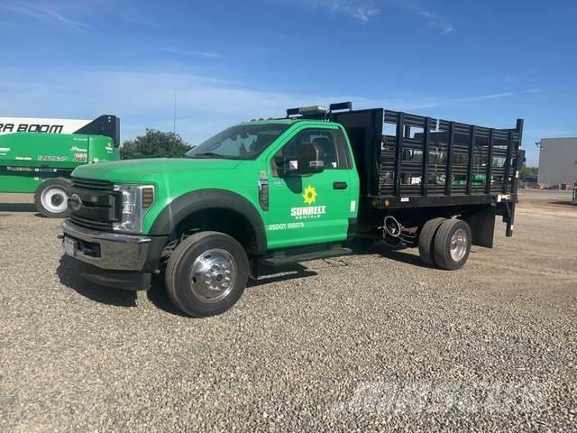 Ford F-450 Вантажівки-платформи/бокове розвантаження