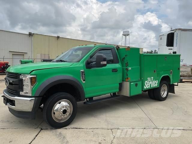 Ford F-450 Комунальні автомобілі / автомобілі загального призначення