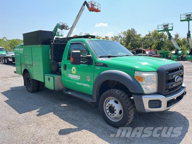 Ford F-450 Комунальні автомобілі / автомобілі загального призначення