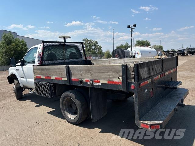 Ford F-450 Вантажівки-платформи/бокове розвантаження