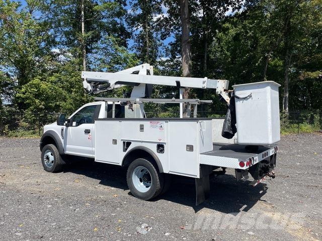 Ford F-450 Автовишки на базі вантажівки