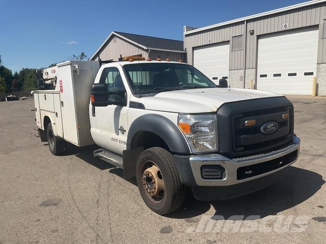 Ford F-450 Комунальні автомобілі / автомобілі загального призначення