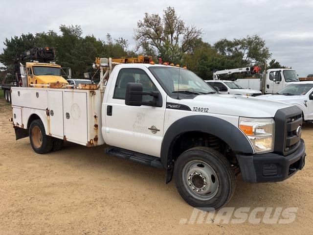 Ford F-450 Пікапи / Бічне розвантаження
