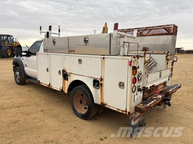 Ford F-450 Пікапи / Бічне розвантаження