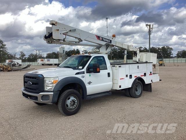 Ford F-550 Автовишки на базі вантажівки