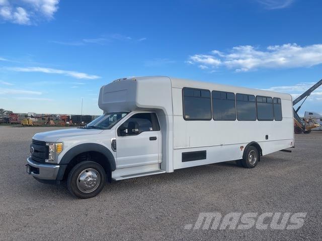 Ford F-550 Автомобілі