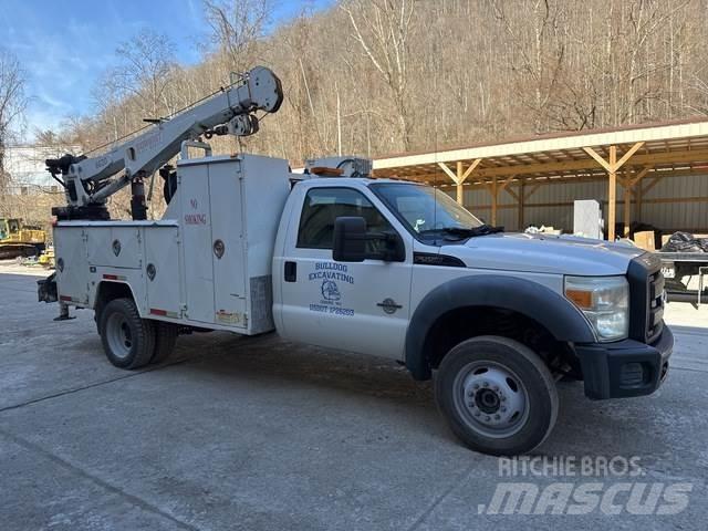 Ford F-550 Комунальні автомобілі / автомобілі загального призначення