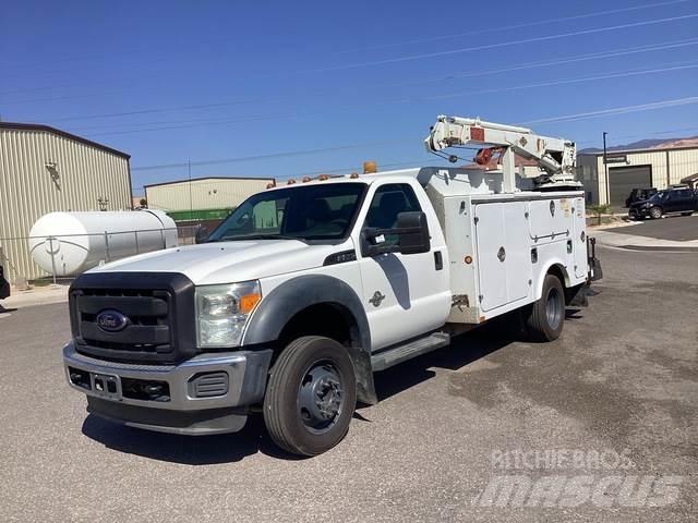 Ford F-550 Комунальні автомобілі / автомобілі загального призначення