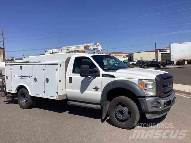 Ford F-550 Комунальні автомобілі / автомобілі загального призначення