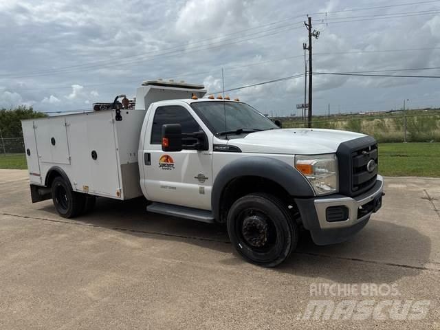 Ford F-550 Комунальні автомобілі / автомобілі загального призначення