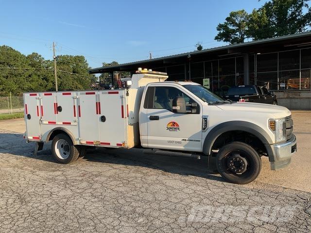 Ford F-550 Комунальні автомобілі / автомобілі загального призначення
