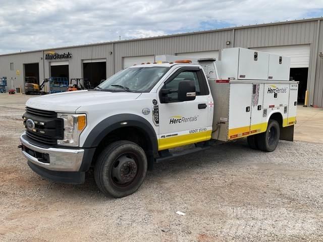 Ford F-550 Будтехніка - Інші