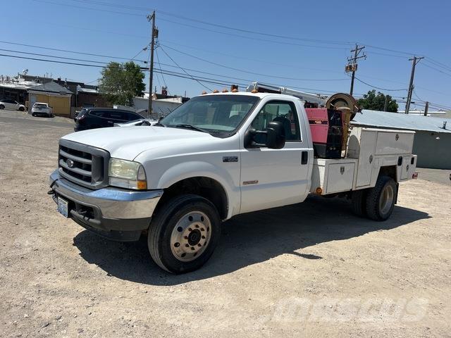Ford F-550 Комунальні автомобілі / автомобілі загального призначення