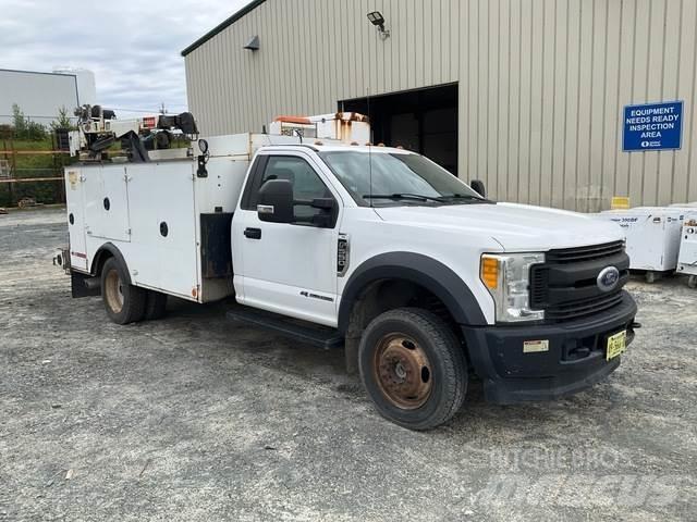 Ford F-550 Комунальні автомобілі / автомобілі загального призначення