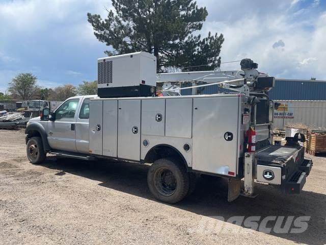 Ford F-550 Комунальні автомобілі / автомобілі загального призначення