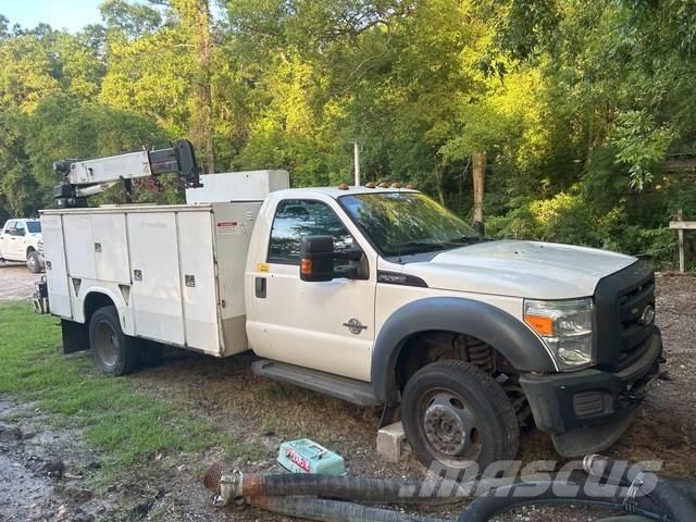 Ford F-550 Комунальні автомобілі / автомобілі загального призначення