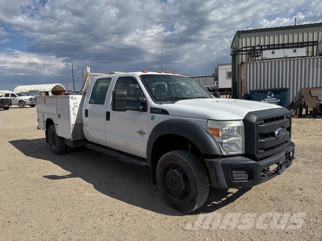 Ford F-550 Пікапи / Бічне розвантаження