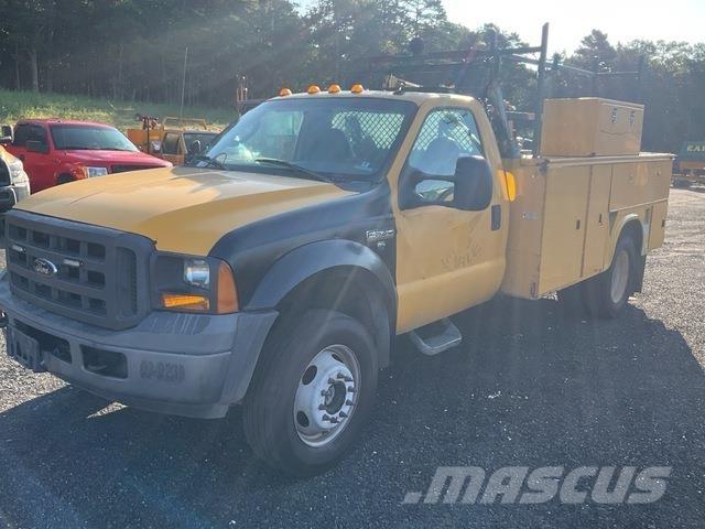 Ford F-550 Комунальні автомобілі / автомобілі загального призначення