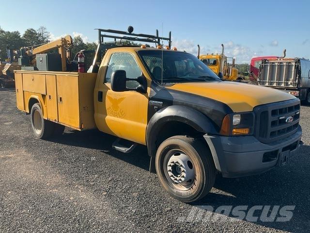 Ford F-550 Комунальні автомобілі / автомобілі загального призначення