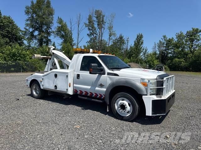 Ford F-550 Евакуатори