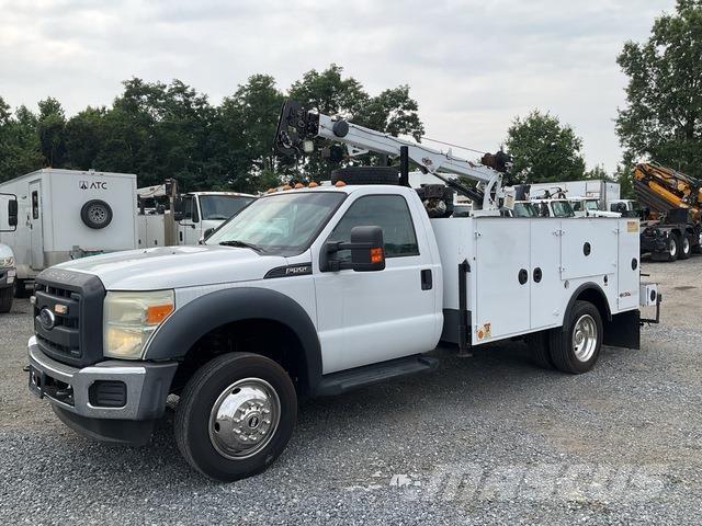 Ford F-550 Комунальні автомобілі / автомобілі загального призначення