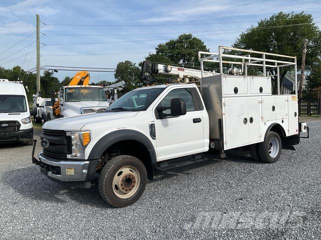 Ford F-550 Комунальні автомобілі / автомобілі загального призначення