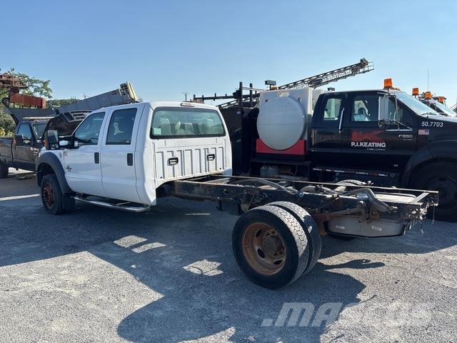 Ford F-550 Кабіни