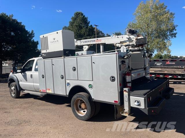 Ford F-550 Комунальні автомобілі / автомобілі загального призначення