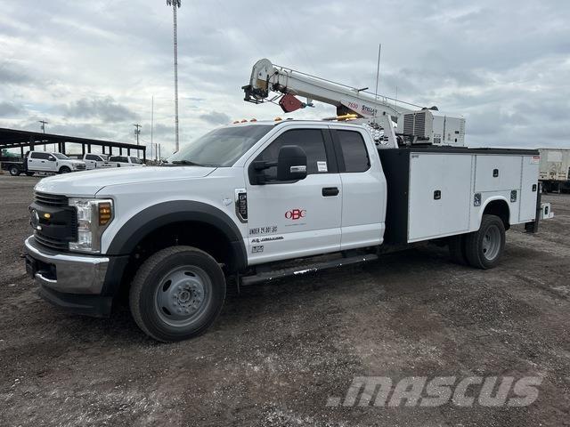 Ford F-550 Комунальні автомобілі / автомобілі загального призначення