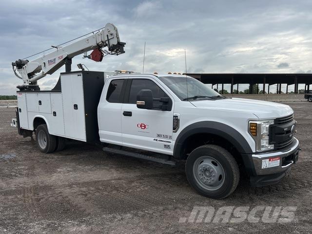 Ford F-550 Комунальні автомобілі / автомобілі загального призначення