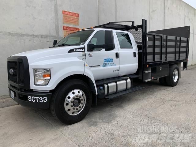 Ford F-650 Вантажівки-платформи/бокове розвантаження