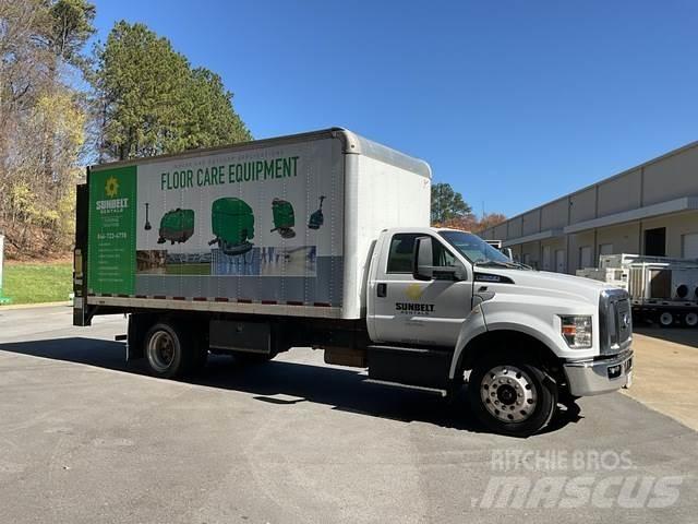 Ford F-650 Фургони