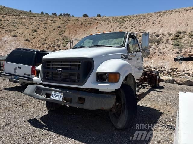 Ford F-650 Кабіни