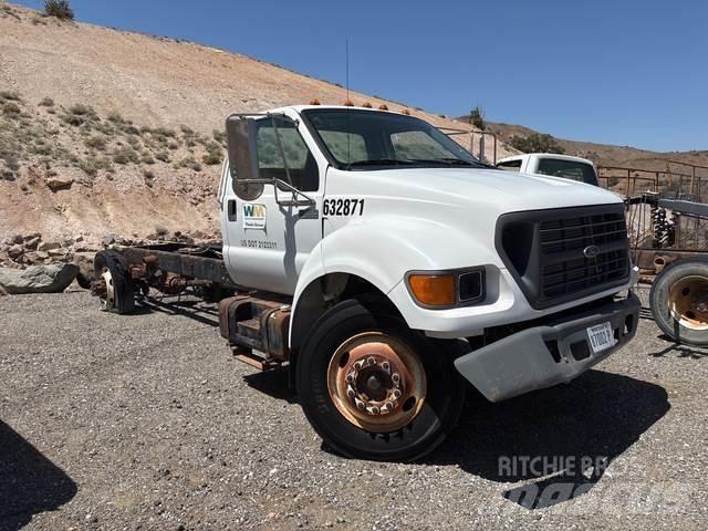 Ford F-650 Кабіни