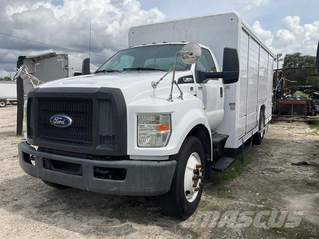 Ford F-650 Вантажівки для доставки напоїв