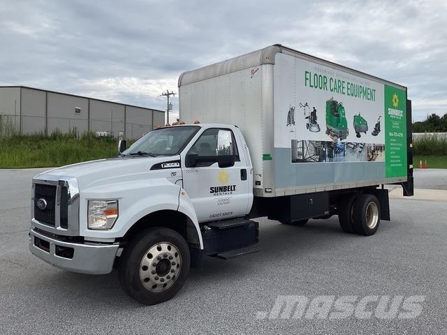 Ford F-650 Фургони