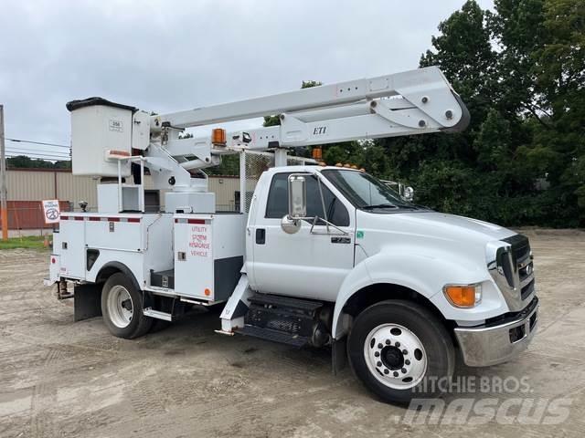Ford F-750 Автовишки на базі вантажівки
