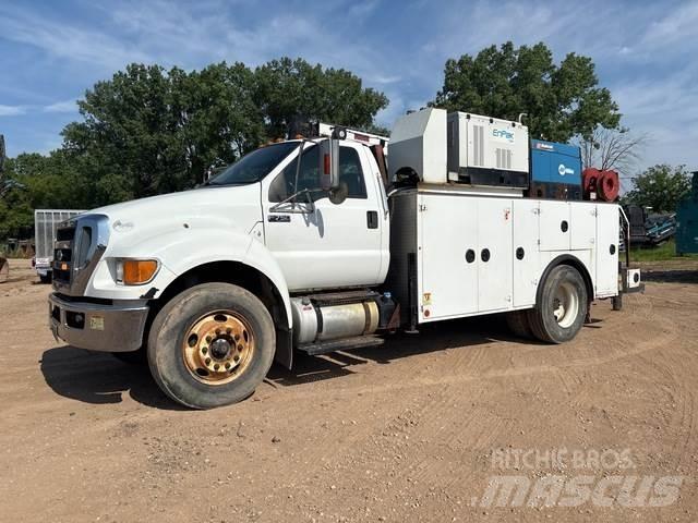Ford F-750 Комунальні автомобілі / автомобілі загального призначення