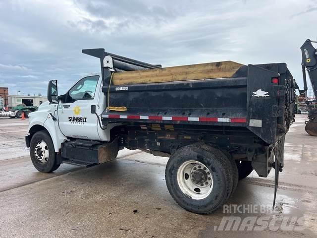 Ford F-750 Самоскиди