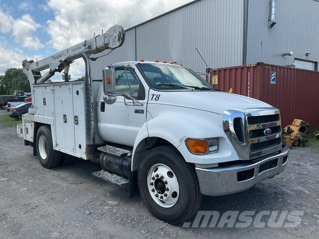 Ford F-750 Пікапи / Бічне розвантаження