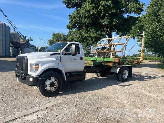 Ford F-750 Кабіни