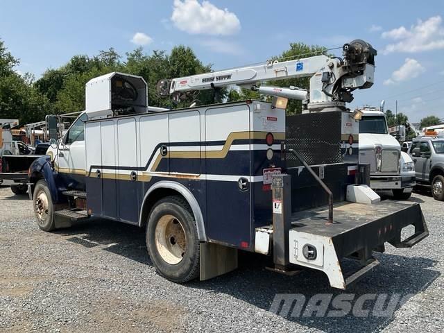 Ford F-750 Комунальні автомобілі / автомобілі загального призначення