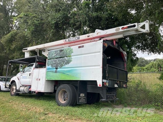Ford F-750 Автовишки на базі вантажівки