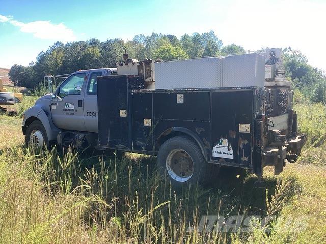 Ford F-750 Комунальні автомобілі / автомобілі загального призначення
