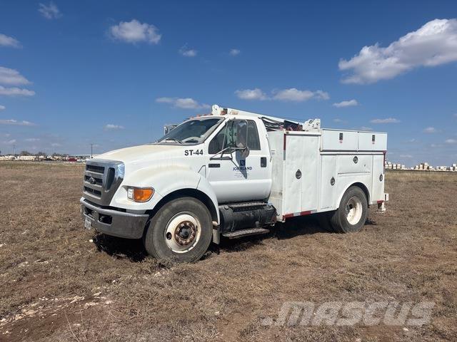 Ford F-750 Комунальні автомобілі / автомобілі загального призначення