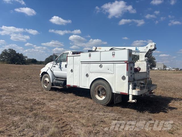Ford F-750 Комунальні автомобілі / автомобілі загального призначення