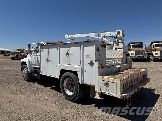 Ford F-800 Комунальні автомобілі / автомобілі загального призначення