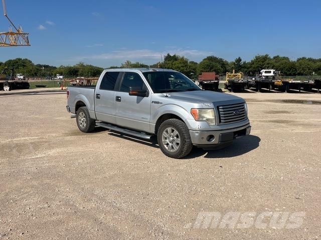 Ford F150 Пікапи / Бічне розвантаження