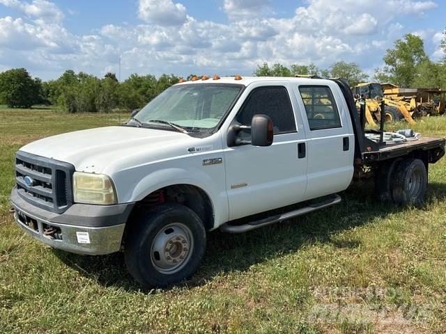Ford F350 Вантажівки-платформи/бокове розвантаження
