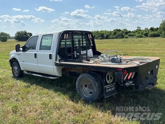 Ford F350 Вантажівки-платформи/бокове розвантаження